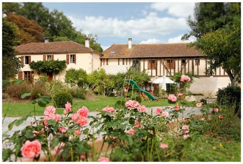 Facade/entrance, Garden, Garden view