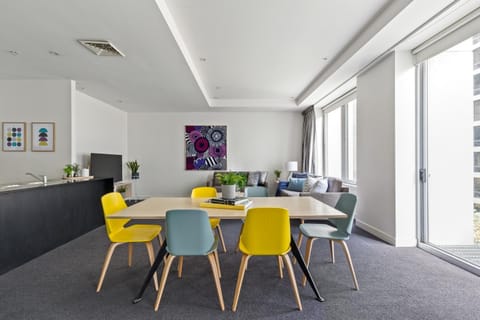Living room, Dining area