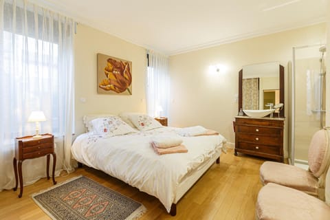 Le Cosy de Claire House in Auvergne-Rhône-Alpes