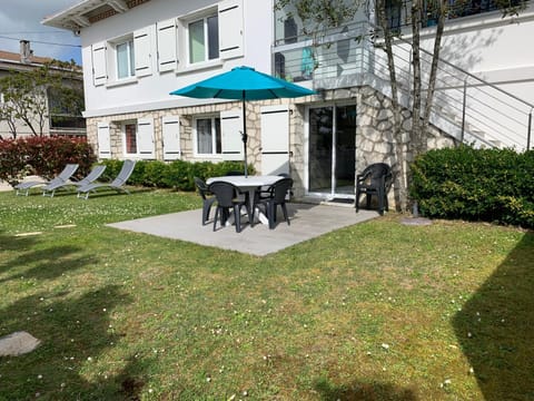 Patio, Garden