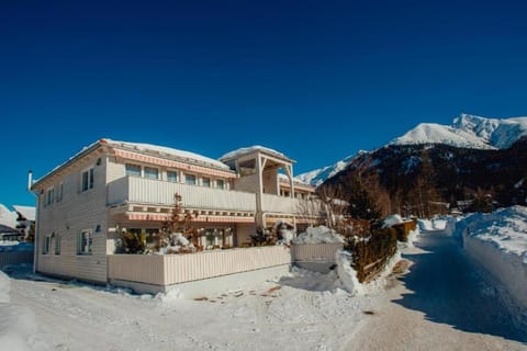 Chalet SOLYMONT by MoniCare House in Seefeld