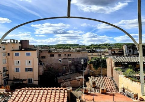 City view, City view
