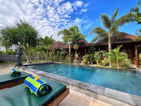 Mimpi Cottages Campground/ 
RV Resort in Nusapenida