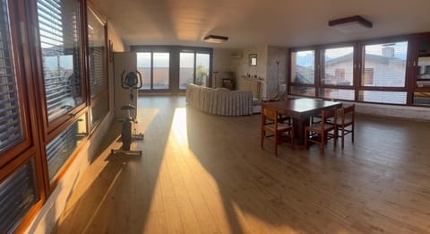 Casa Vacanza - Casa del Padre Nascimbeni Bed and Breakfast in Torri del Benaco