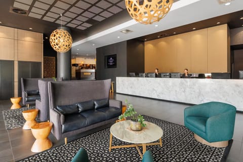 Staff, Lobby or reception, Lounge or bar, Seating area