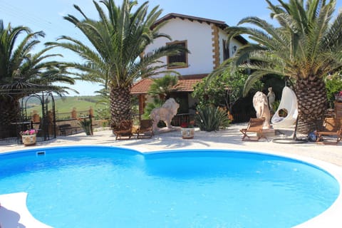 Day, Swimming pool, Swimming pool