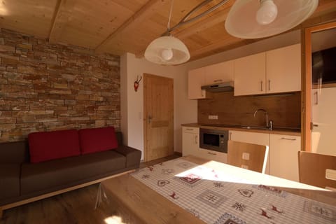 Photo of the whole room, Decorative detail, On site, Mountain view