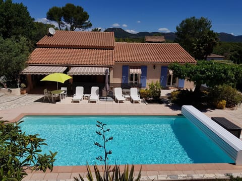 Property building, Pool view