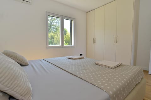 Villa Jovanovic Bed and Breakfast in Kotor Municipality