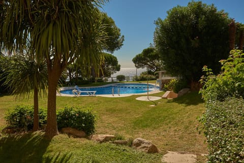 Garden, Sea view, Swimming pool