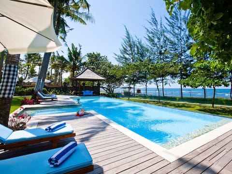 Patio, Sea view, Swimming pool