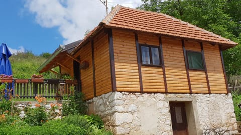 Domacinstvo Prentovic Country House in Zlatibor District, Serbia