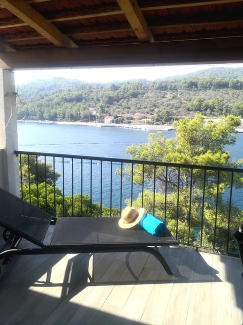Apartments with sea views Apartment in Dubrovnik-Neretva County