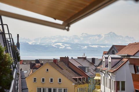 Balcony/Terrace, Mountain view, Sea view