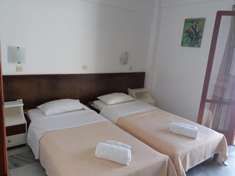 Harry's Bar & Apartments 1 Apartment hotel in Corfu, Greece