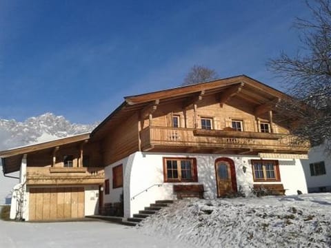Koasa Chalet Apartment in Salzburgerland