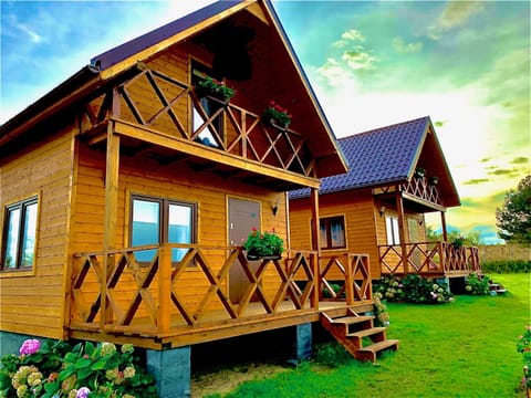 Property building, Facade/entrance, Garden