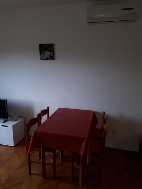 Apartment groundfloor Apartment in Dubrovnik-Neretva County