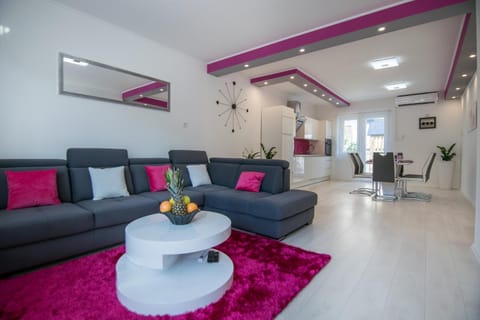 Lucia Apartment in Šibenik