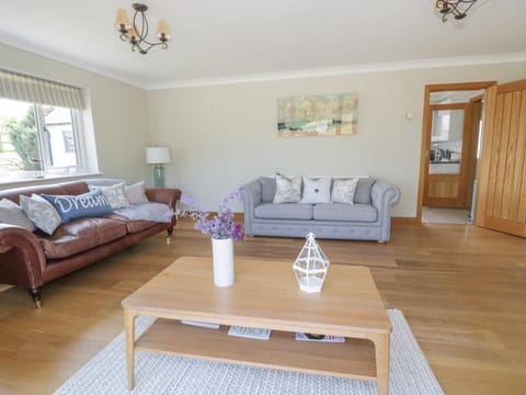 Orchard Cottage House in Wales