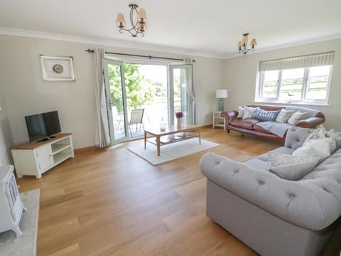 Orchard Cottage House in Wales