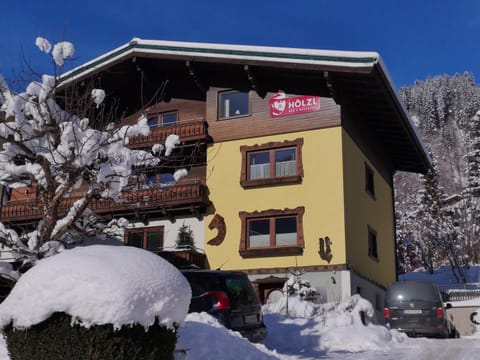 Property building, Winter