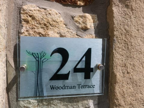 Woodman Cottage House in Skipton