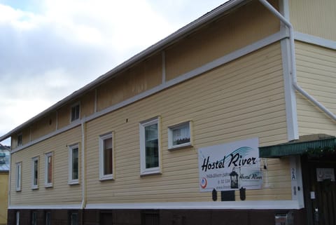 Property building, Facade/entrance, Property logo or sign