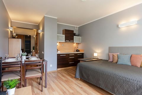 Dining area, pet friendly