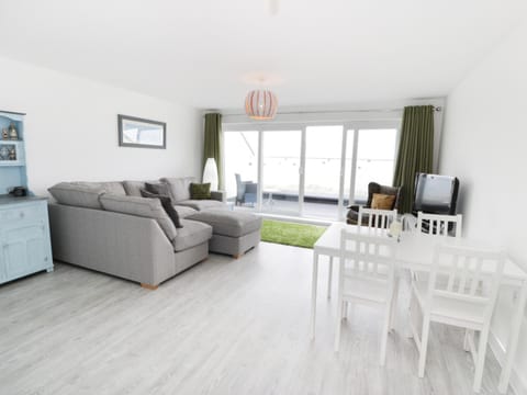 Welymora House in Pwllheli