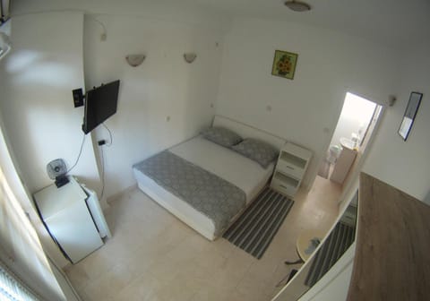 Salona suite Bed and Breakfast in Šibenik-Knin County, Croatia