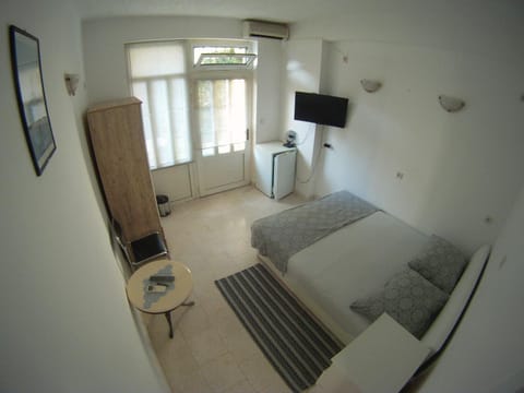 Salona suite Bed and Breakfast in Šibenik-Knin County, Croatia