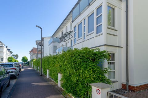 seitlicher Meerblick, nur 50 Meter zum Strand Apartment in Binz