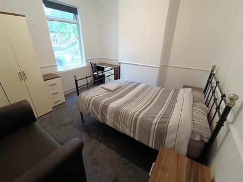 Johnson Road Near Erdington Station Vacation rental in The Royal Town of Sutton Coldfield