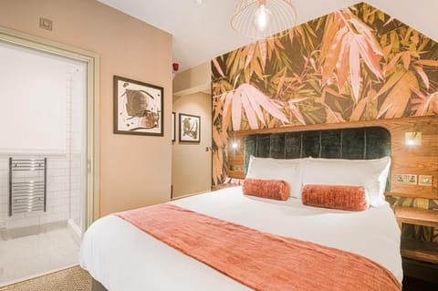 Bed, Bedroom