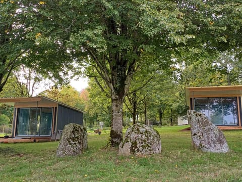 Camping Etang Du Camp Campground/
RV Resort in Auvergne-Rhône-Alpes