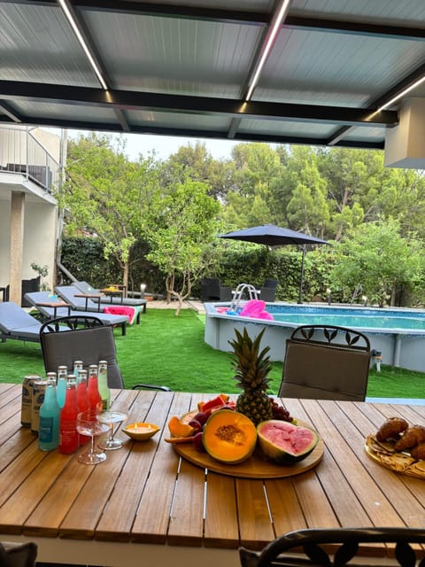 Garden, Pool view, Swimming pool, sunbed