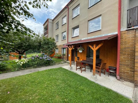 Property building, Facade/entrance, Garden