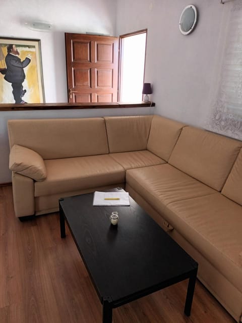 Apartmani Šikić Metajna Apartment in Zadar County