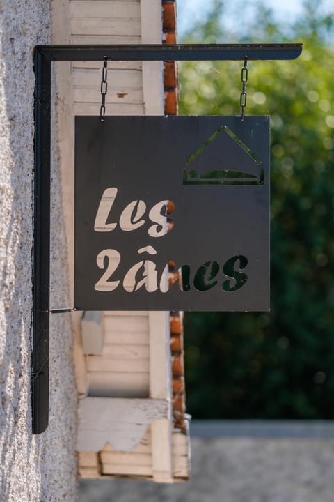 Property logo or sign, Logo/Certificate/Sign