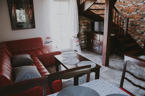 4 Pory Kaszub - Domek z banią i sauną Nature lodge in Pomeranian Voivodeship