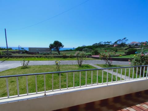 Natural landscape, View (from property/room), Balcony/Terrace, Garden view, Sea view