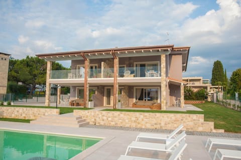 Property building, Garden view, Swimming pool
