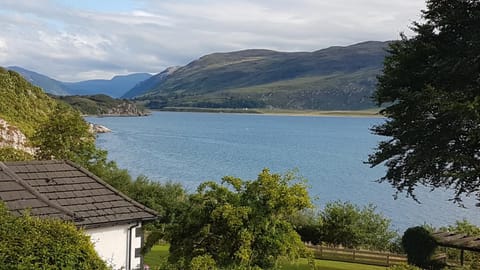Lochview Guest House Bed and Breakfast in Ullapool