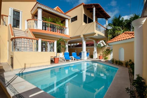 Patio, Swimming pool