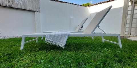 Spring, Summer, Garden, Solarium, Garden view, sunbed