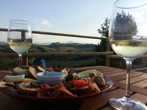 La Cerqua Farm Stay in Umbria