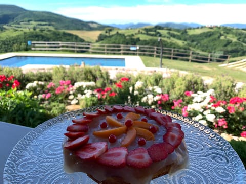 La Cerqua Farm Stay in Umbria