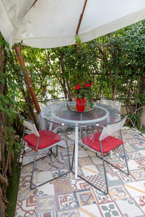 MERLO 2 mare & parking House in Viareggio