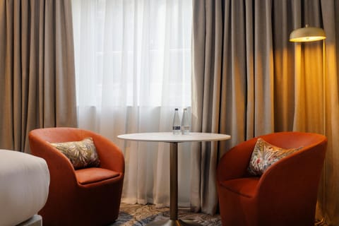 Seating area, Bedroom